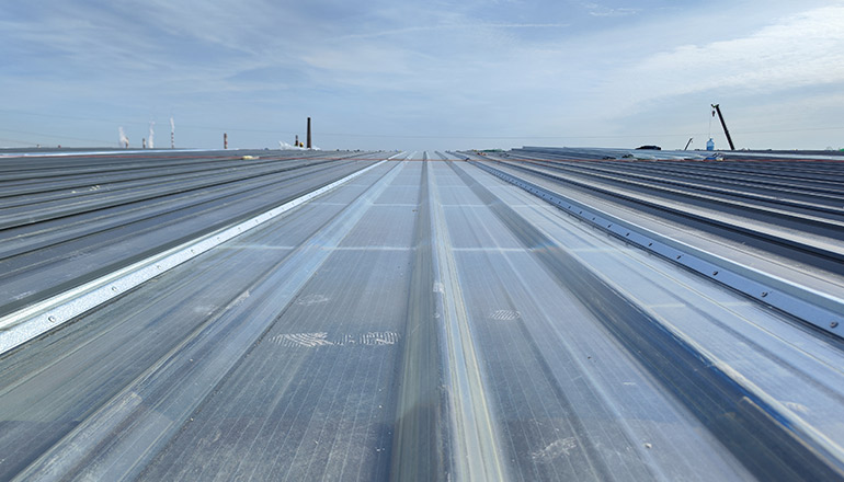 阳光棚采光板材质选PC还是FRP呢？